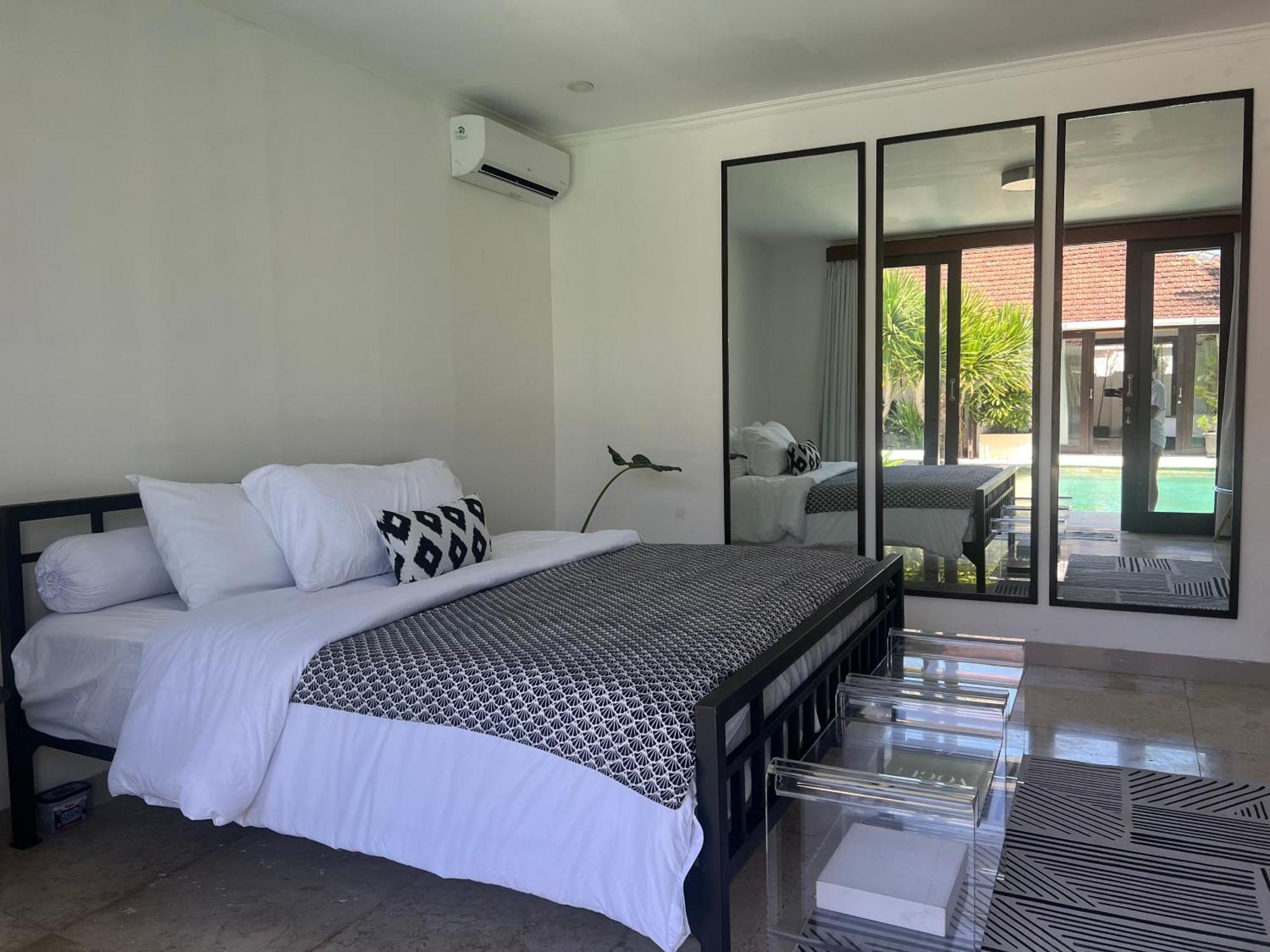 The Mia Bali Villa Kerobokan  Exterior photo